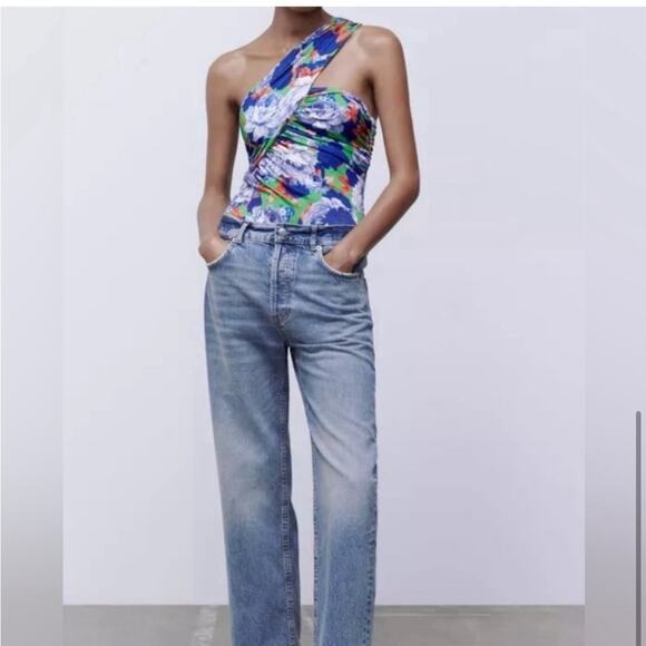 ZARA Floral bodysuit, sleeveless, snap crutch closure - Picture 5 of 5